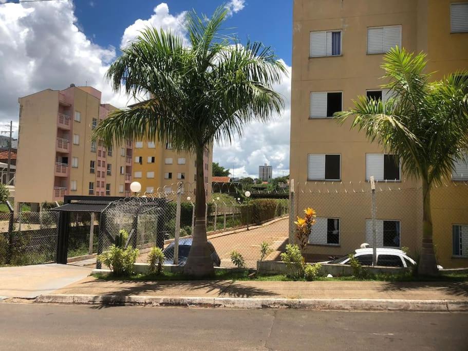 Apartamento Climatizado Marília Екстериор снимка